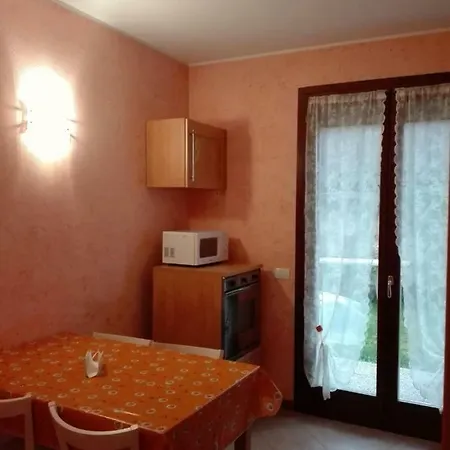 Alloggio Adrian Apartment